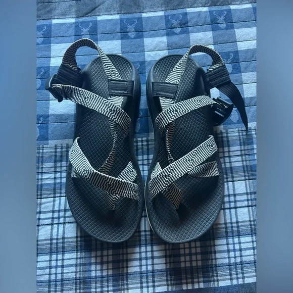Chaco Black and White Sandals - Picture 1 of 2